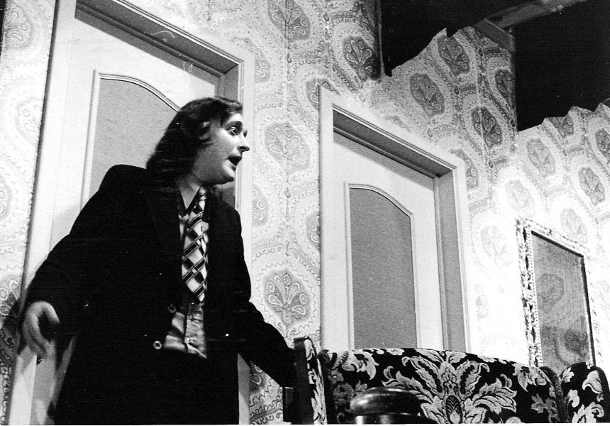 Adriaan De Weghe in Boeing Boeing (Eikels worden bomen, 1988)