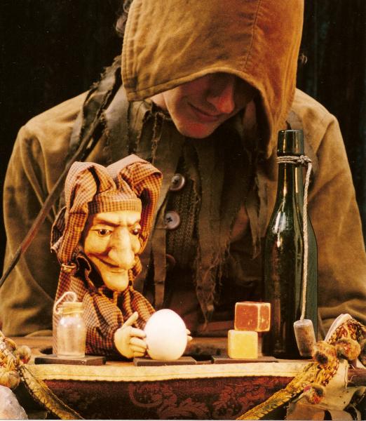 'De Nar': Woordenloos figurentheater...