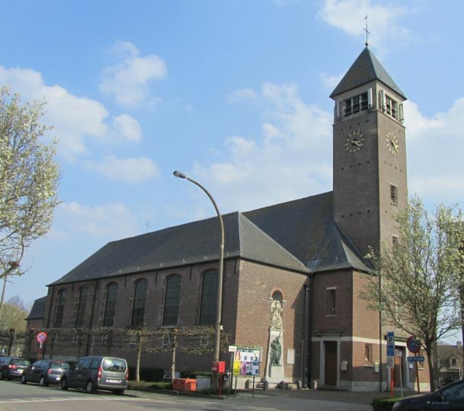Kerk O.-L.-Vrouw Geboorte te Kluizen Evergem