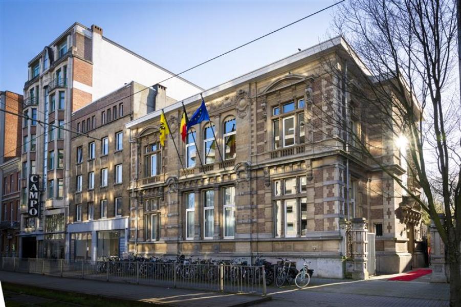 Hotel Meeûs - het oud Vredegerecht