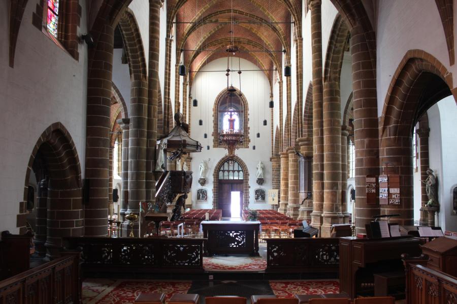 kerk interieur