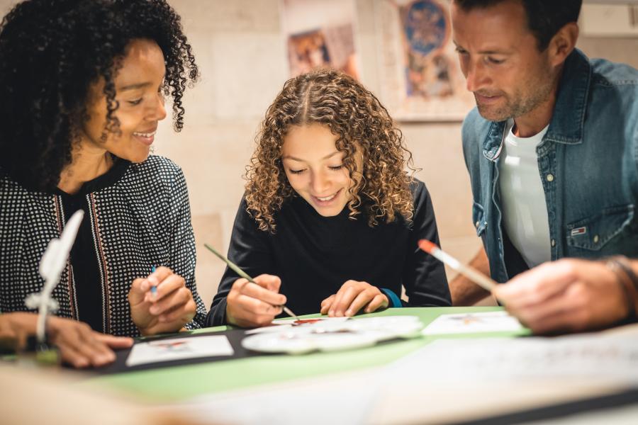 gezin dat tekent (memes)